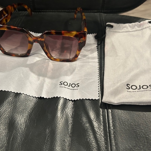 SOJOS Tortoise Shell Sunglasses main image 3